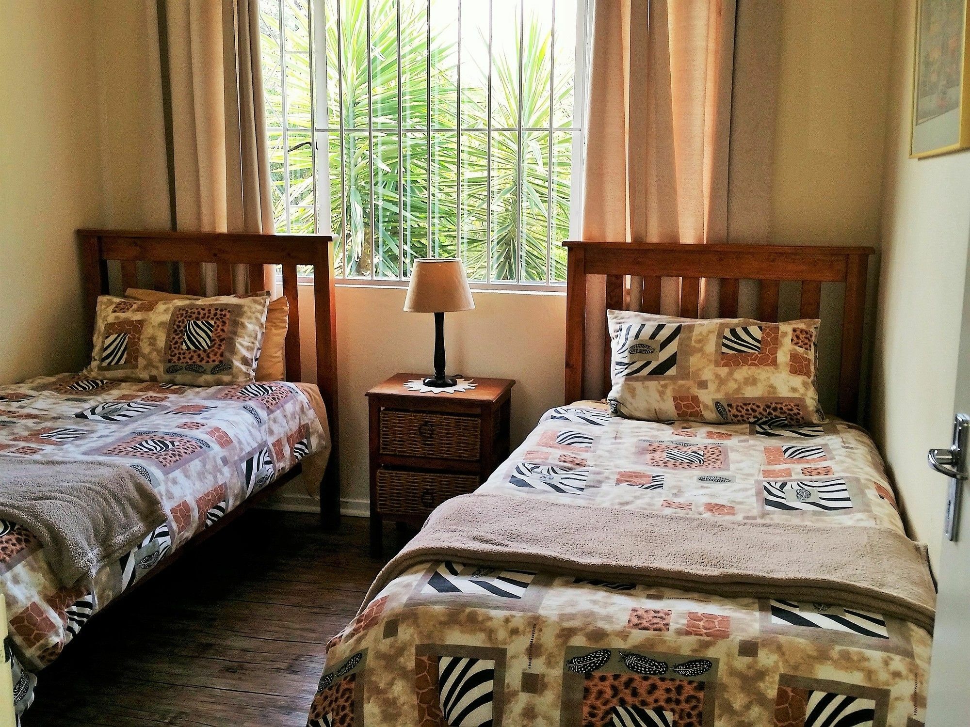 松树小屋假日公园 米德兰 外观 照片